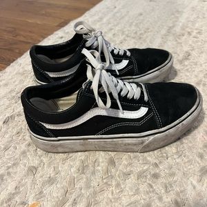 Black Platform Vans